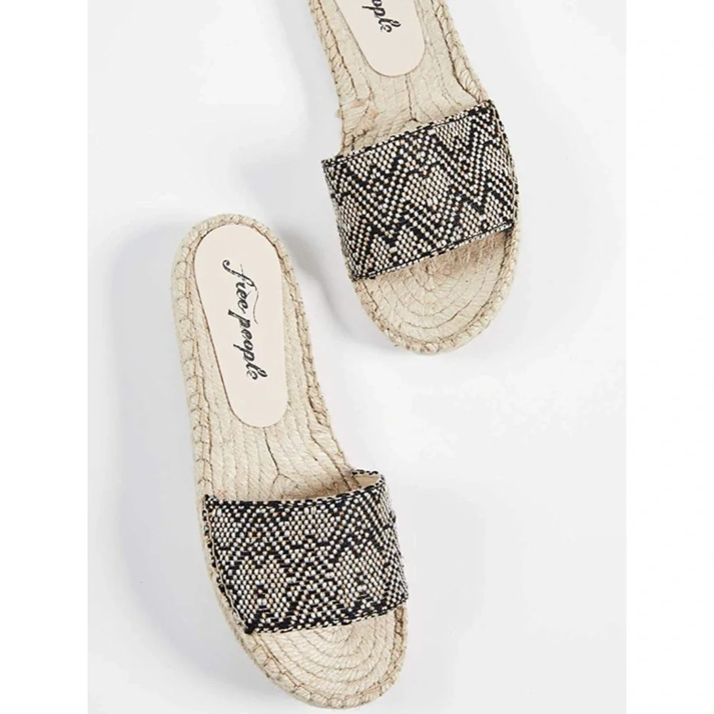 Black & Cream Woven Espadrille Slide - Women
